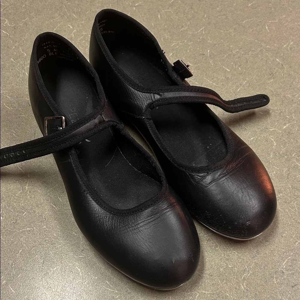 Capezio Black Kids Tap Shoes